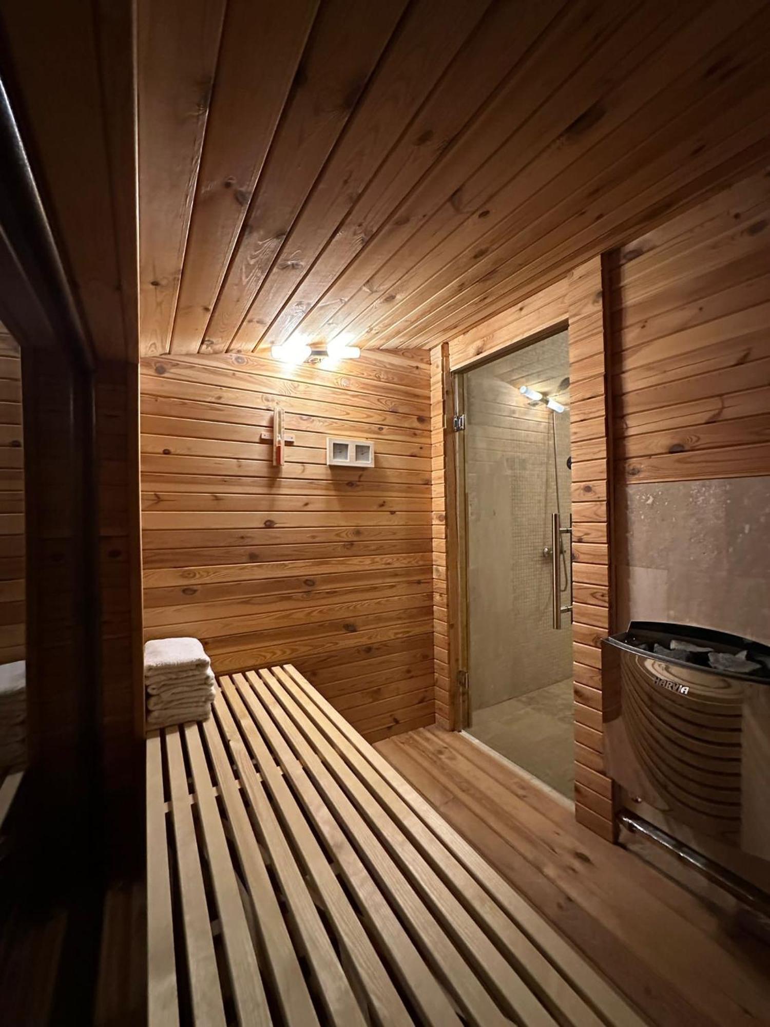 Attic 33 Lejlighed Câmpulung Moldovenesc Eksteriør billede